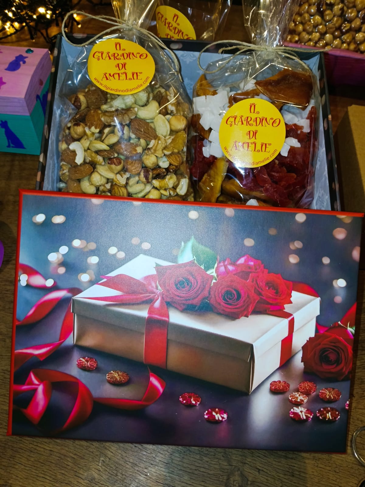 🎁 Scatola Elegante con Frutta Disidratata e Mix Frutta Secca Premium